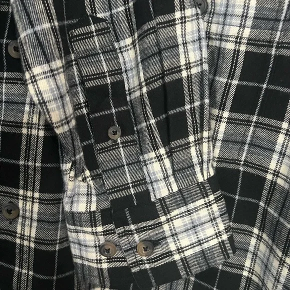 NWOT XLT long sleeve button down shirt 100% Cotton Plaid 1 front Pocket - Picture 7 of 9
